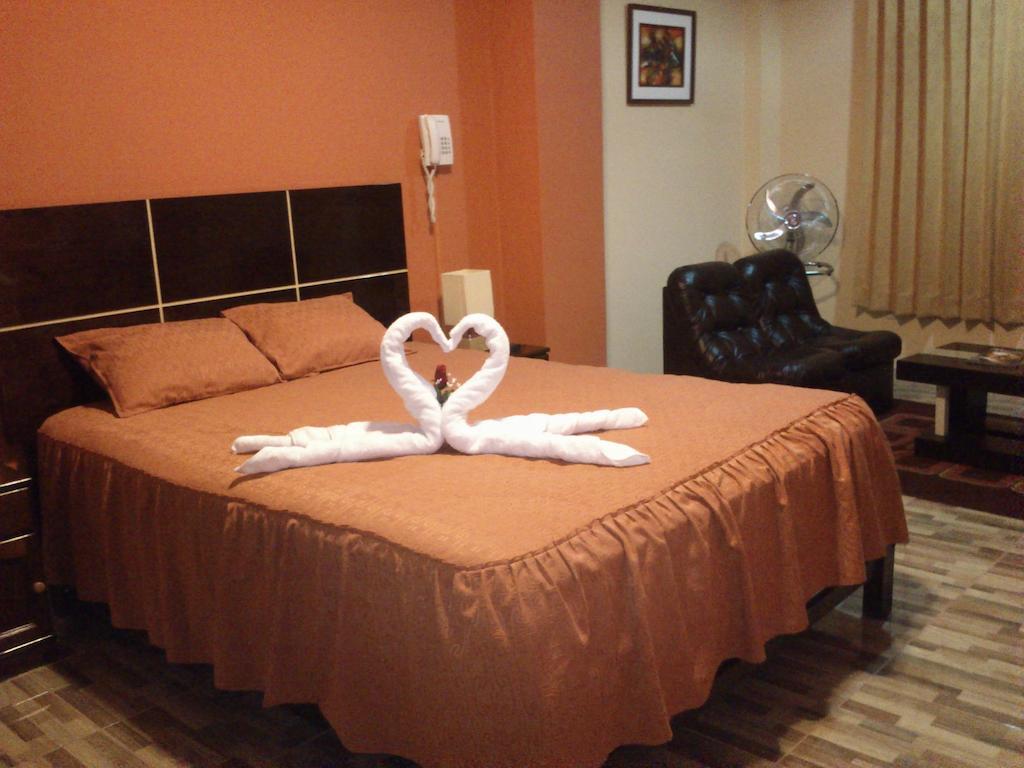 Madison Suite Tacna Phòng bức ảnh